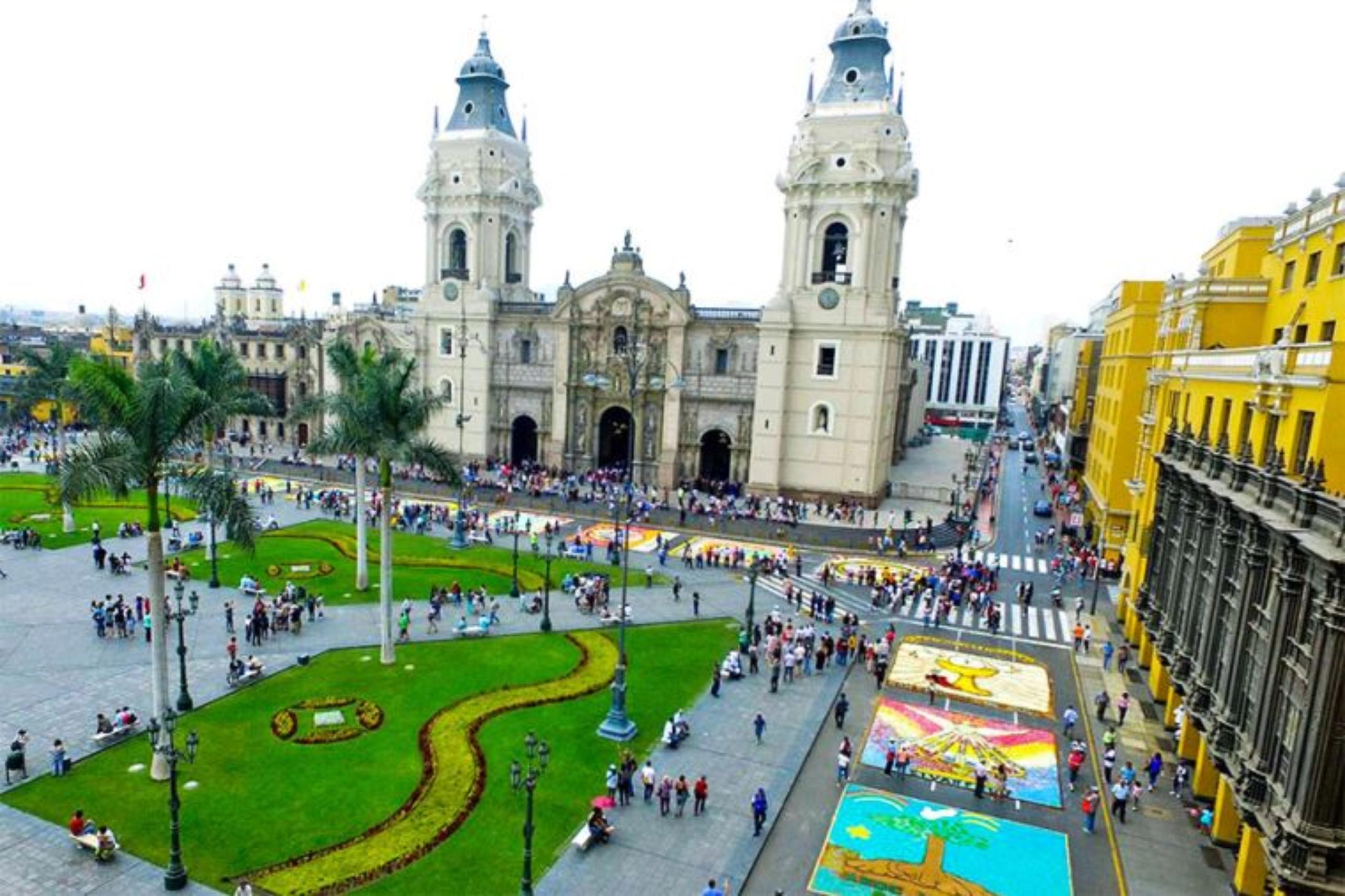 MetroLima al DÍA: Guías para el viajero urbano en Lima Plaza Mayor de Lima, punto de referencia del transporte urbano